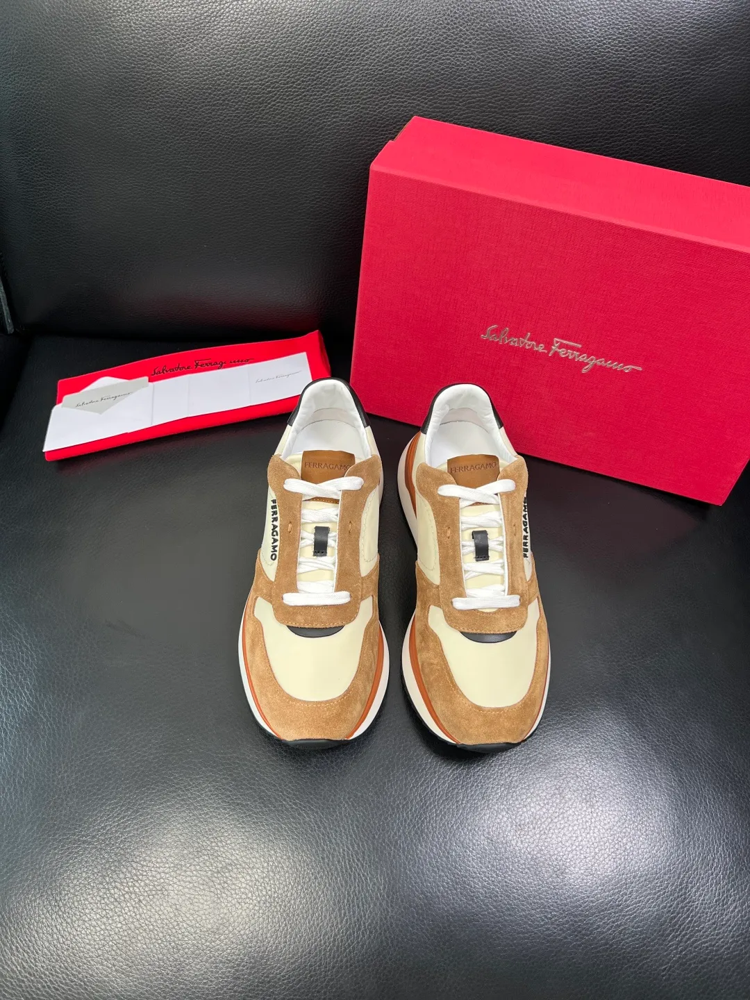 Men's shoes 💰780 Ferragamo High quality top handicrafts Ferragamo counters sell original factory configuration at the same time, imported original cowhide from Italy, imported water-dyed cow lining, soles: original factory special original soles are super comfortable, original factory and single goods, welcome to compare at the same time at the counter, code number 39-44 (customized 38 45)